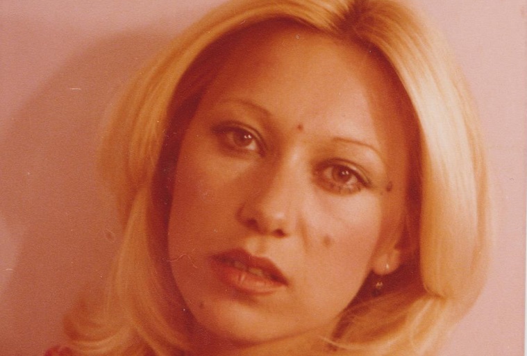 Δολοφονία στην Αίγινα: Την Τετάρτη στον ανακριτή ο 46χρονος γιος της Μαρίας Μπονίκου