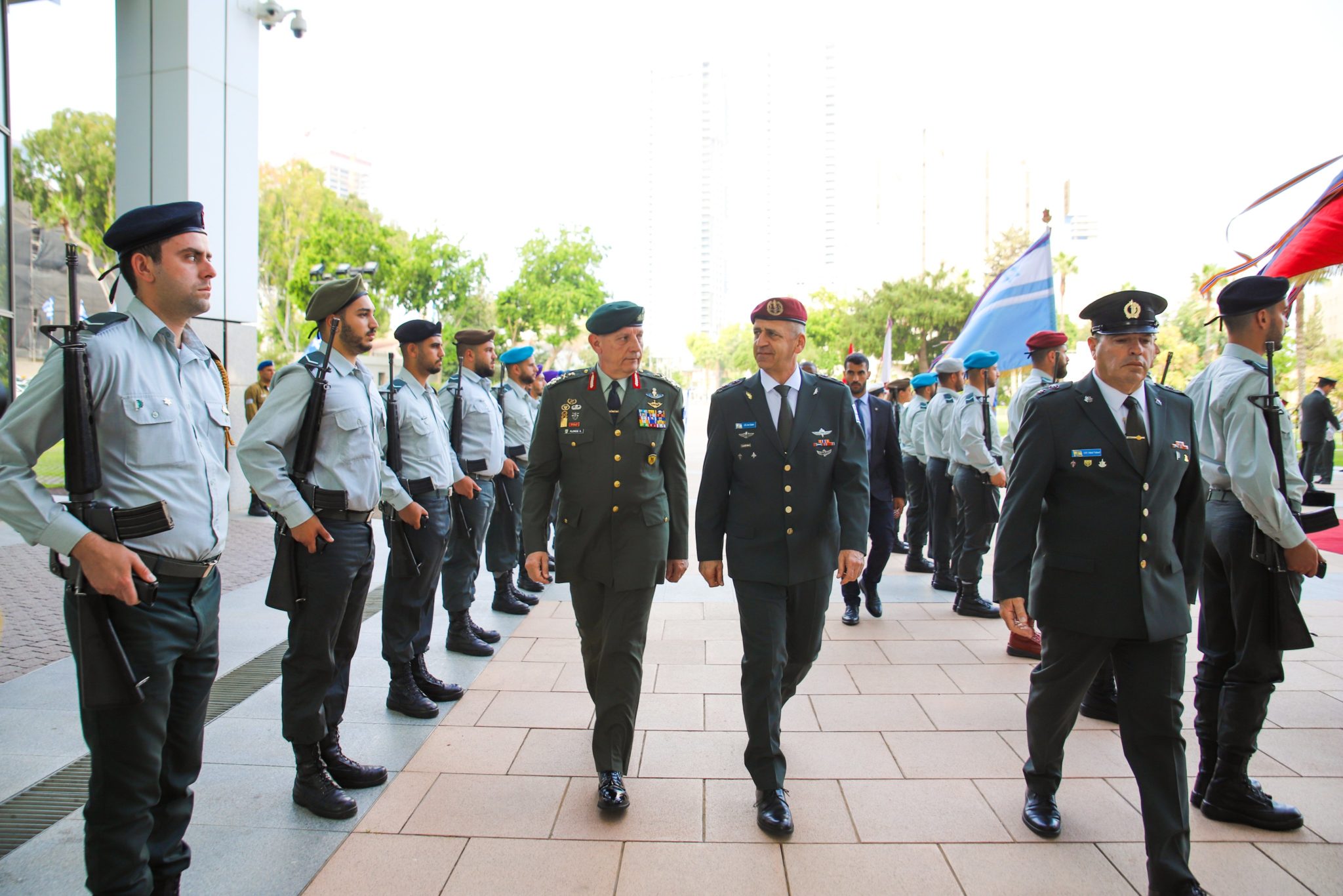 Φλώρος ΓΕΕΘΑ