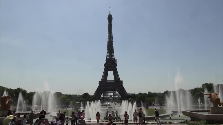 Καύσωνας στη Γαλλία – Ο υδράργυρος αγγίζει τους 40 βαθμούς