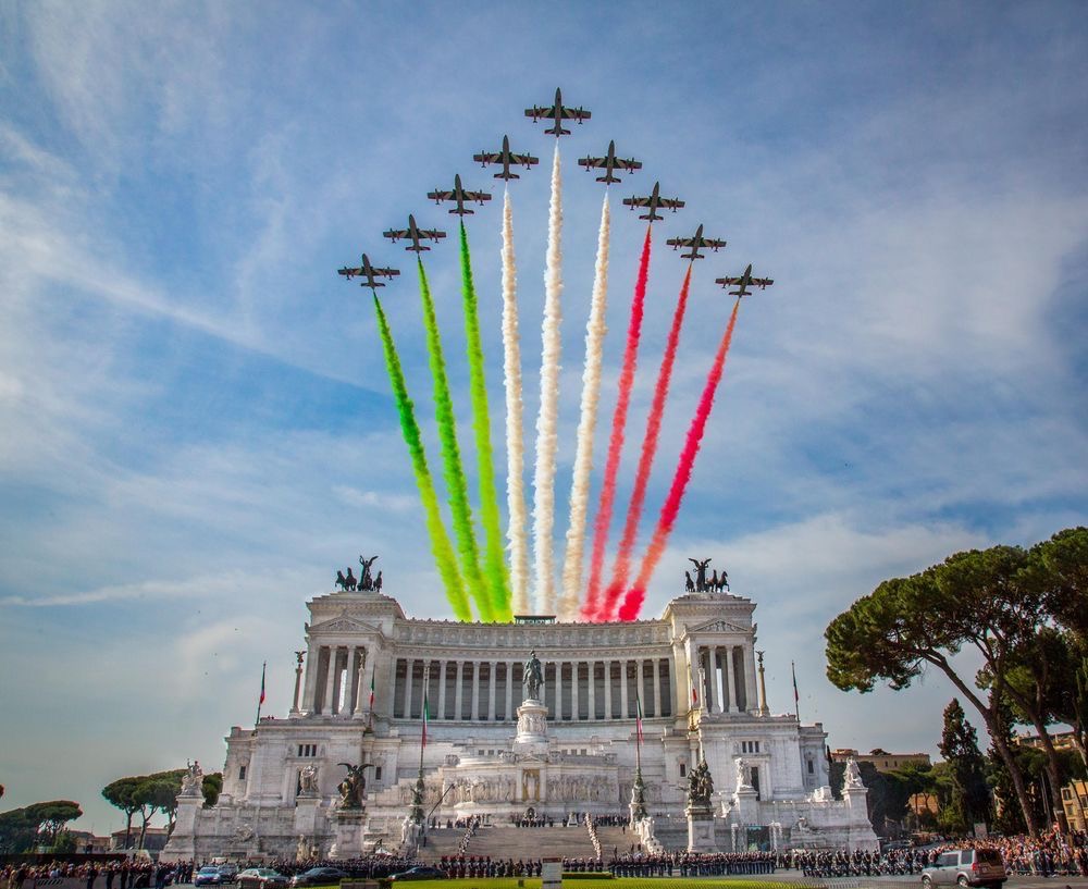Google Doodle: Τιμά την ημέρα Δημοκρατίας της Ιταλίας