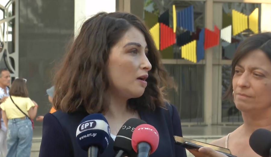 Το ΑΠΘ βράβευσε την Ιωάννα Παλιοσπύρου – «Στις δύσκολες στιγμές σκέφτομαι ότι δεν μπορώ να κάνω πίσω»