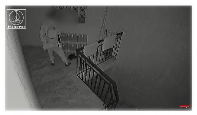 Αμφιλοχία: Γυναίκα – «φαντομάς» ξαφρίζει απλώστρες, παπούτσια και… κρέατα από σπίτια