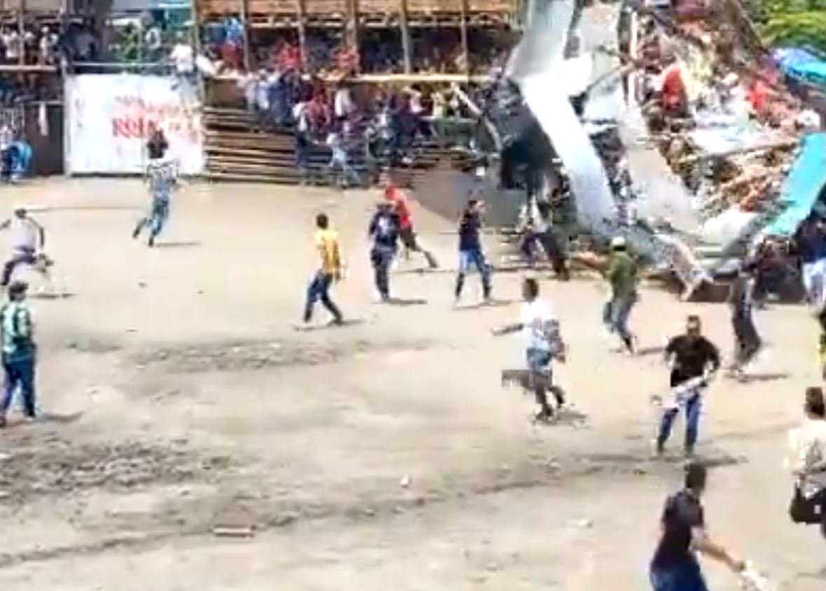 Τραγωδία στην Κολομβία: Κατέρρευσε εξέδρα κατά τη διάρκεια ταυρομαχίας – 5 νεκροί και εκατοντάδες τραυματίες