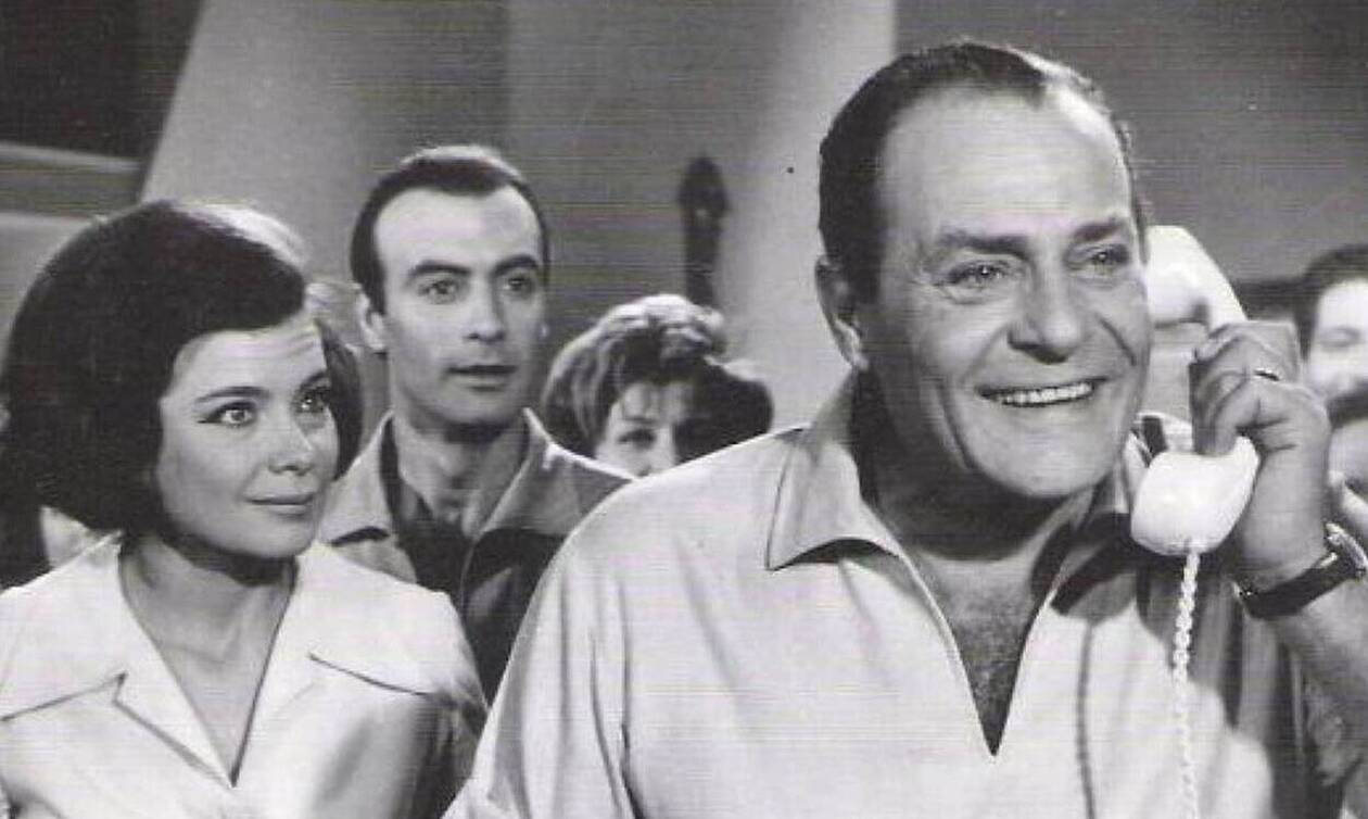 Λάμπρος Κωνσταντάρας