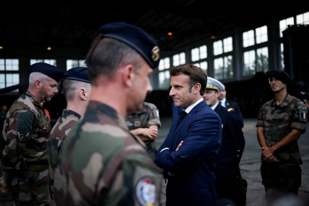 Εμανουέλ Μακρόν: Η Ουκρανία να δεχτεί συνομιλίες με τη Ρωσία