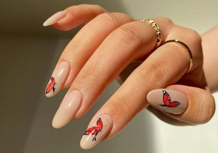 Butterfly μανικιούρ: Το nail art που θέλουμε να αντιγράψουμε τώρα!