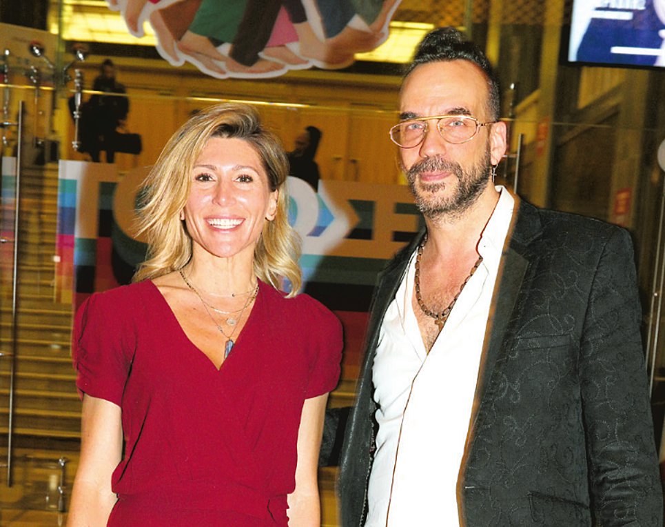 Πάνος Μουζουράκης Τζίνα Βαρελά