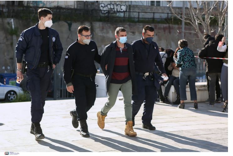 προπονητής ιστιοπλοΐας- δίκη