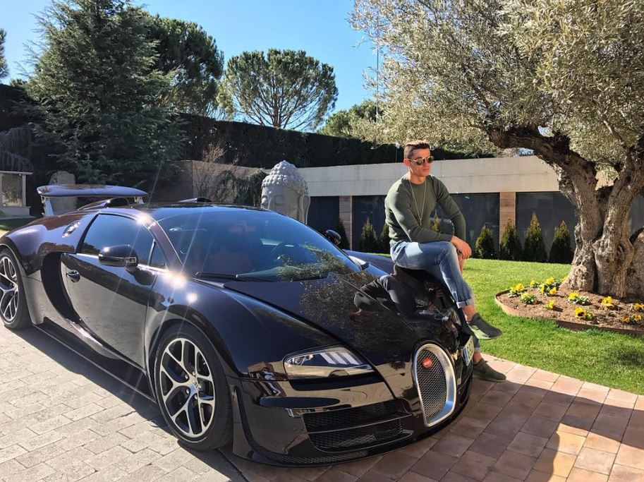 Κριστιάνο Ρονάλντο: Ποιος τράκαρε σε τοίχο τη Bugatti του αξίας δύο εκατομμυρίων ευρώ