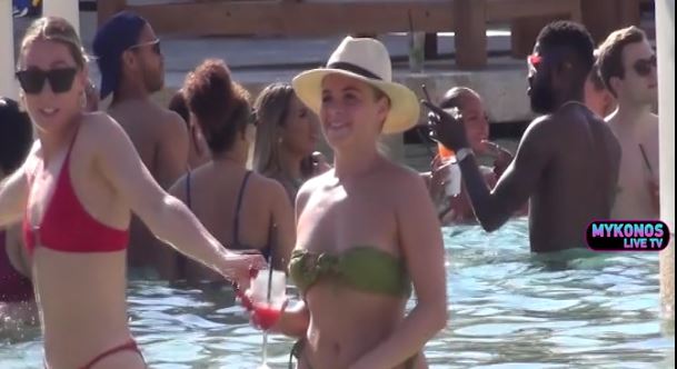 Umtiti – Lacazette: Παρτάρουν στη Μύκονο οι διεθνείς ποδοσφαιριστές