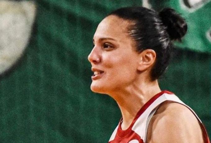 Ευαγγελία Βαμβακά: Ο σάλος μετά την ανάρτησή της για τον Παπαπέτρου και η δήλωση “μετάνοιας” – ΦΩΤΟ