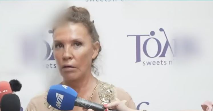 Έξαλλη η Βάνα Μπάρμπα – “Θα την πάω στη γωνία όπως της αξίζει”