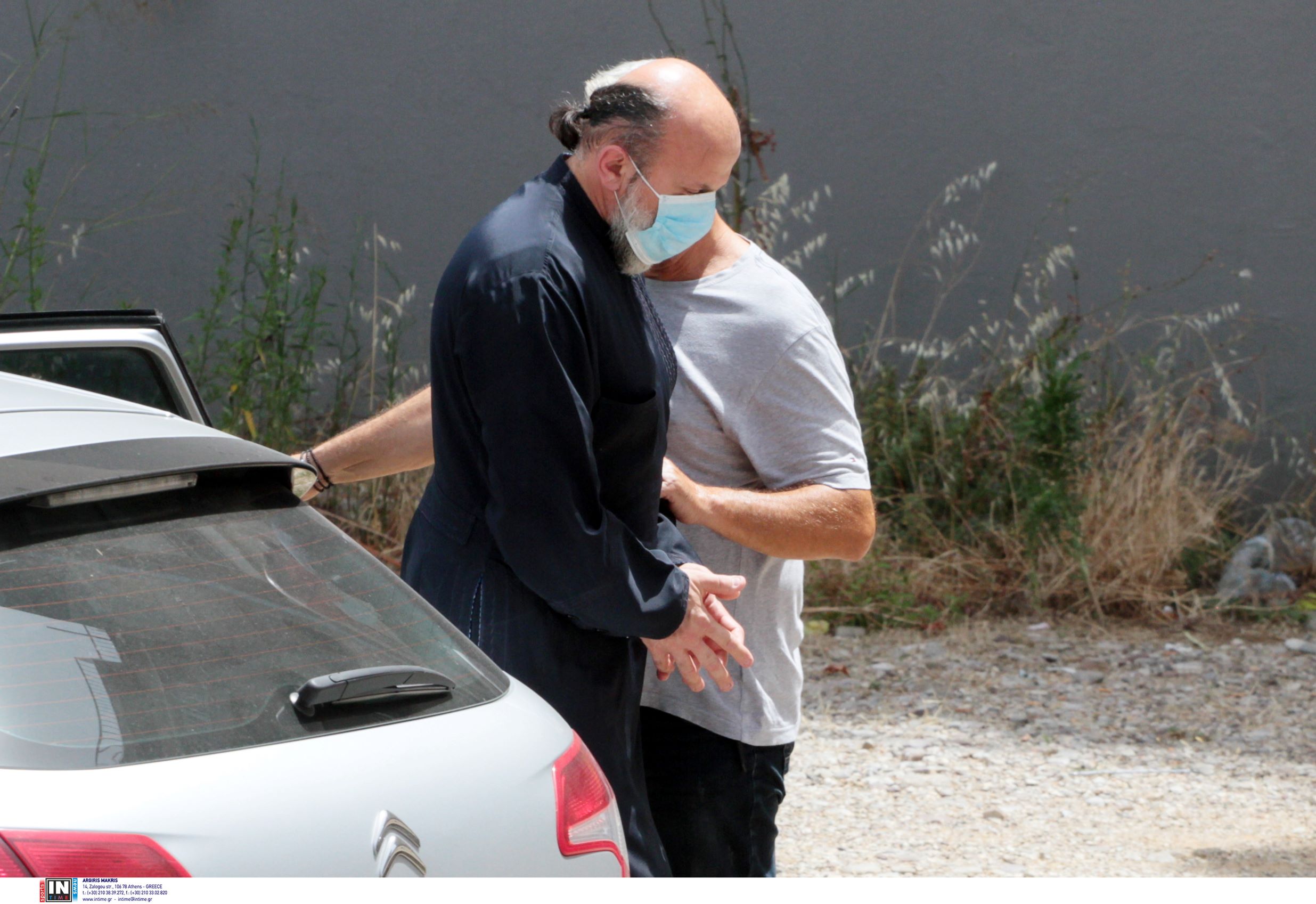 Ένοχος για βιασμό, παιδική πορνογραφία και ασέλγεια ο ιερέας από το Αγρίνιο – Καταδικάστηκε σε κάθειρξη 27 ετών