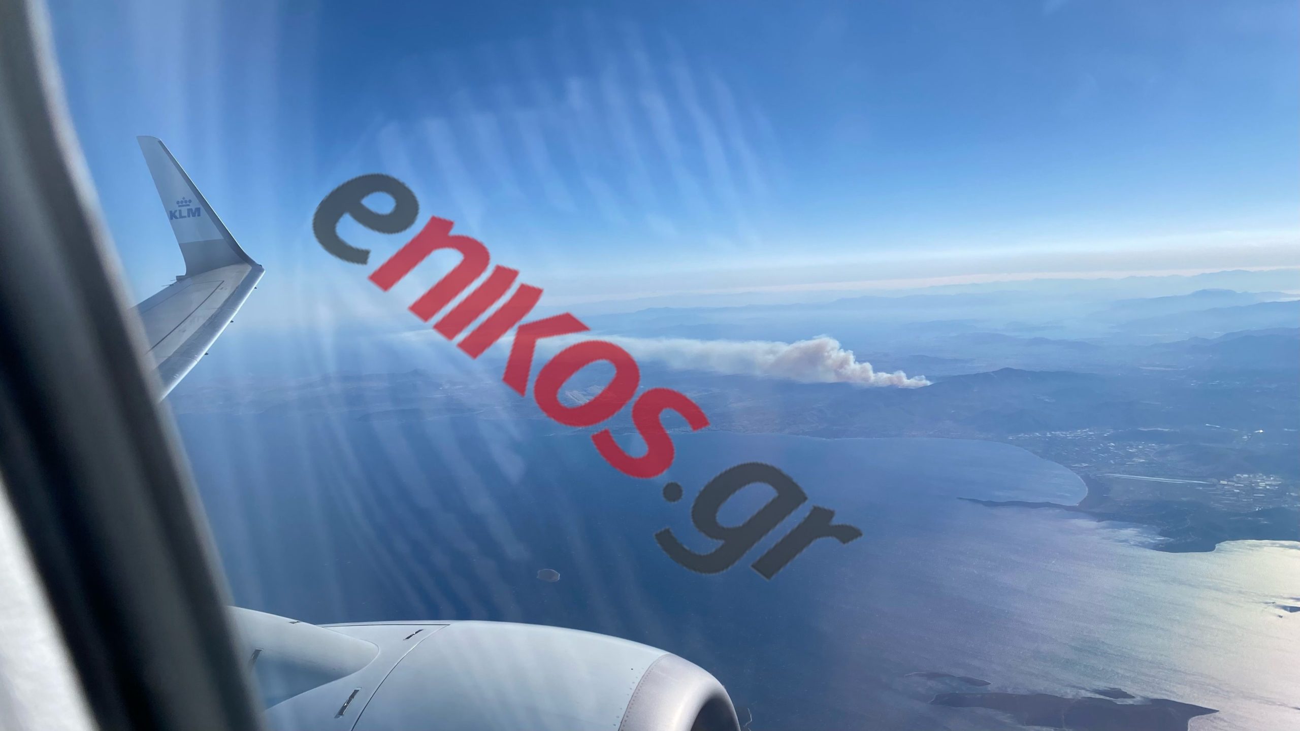 Φωτιά στην Πεντέλη: Έτσι φαίνεται το πύρινο μέτωπο από… αέρος – ΦΩΤΟ αναγνωστών