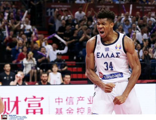 ΑΝΤΕΤΟΚΟΥΝΜΠΟ ΓΙΑΝΝΗΣ