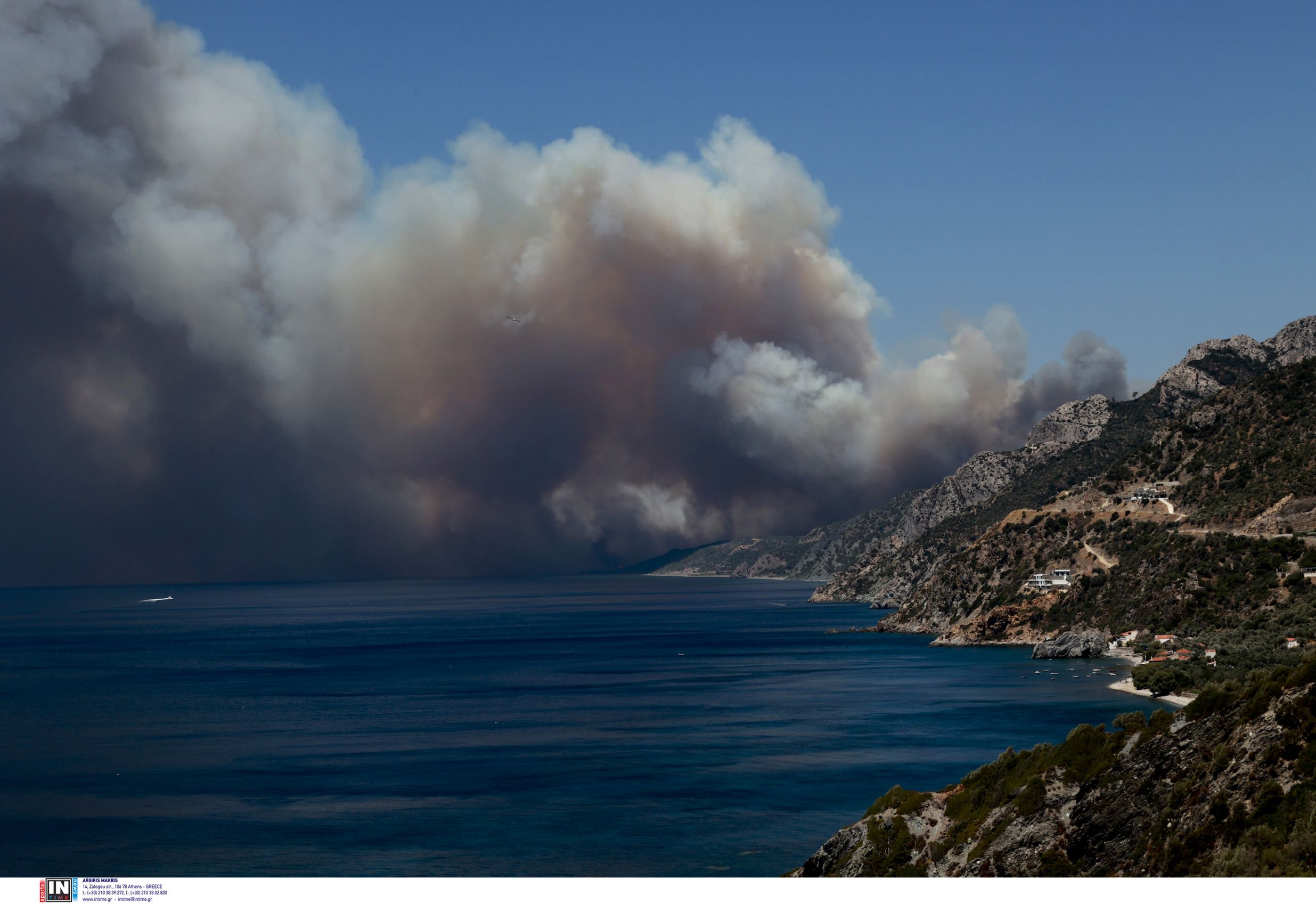 Φωτιά στην Λέσβο: Στην μάχη με την πύρινη λαίλαπα και οι Ένοπλες Δυνάμεις