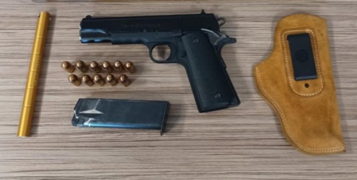 όπλα μαγαζιά