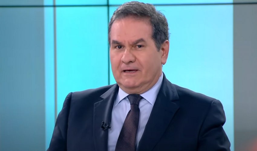 Πέτρος Λιάκουρας- καθηγητής