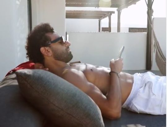 Ο Σαλάχ στην Μύκονο