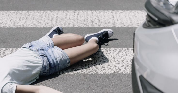 Tik Tok- ξαπλώνουν στον δρόμο