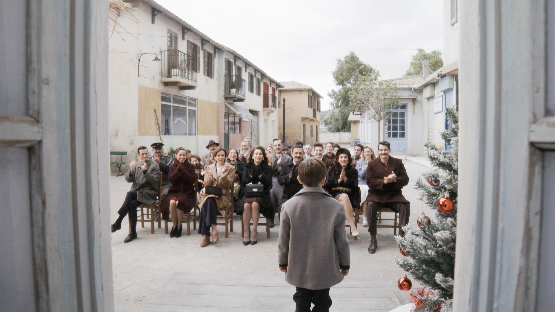 Άγριες Μέλισσες Διαφάνι