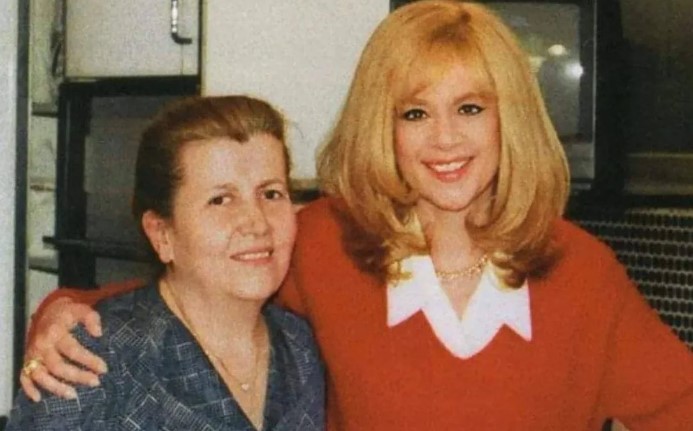 Νότα Κονοπίση: Πέθανε η αμπιγιέζ της Αλίκης Βουγιουκλάκη