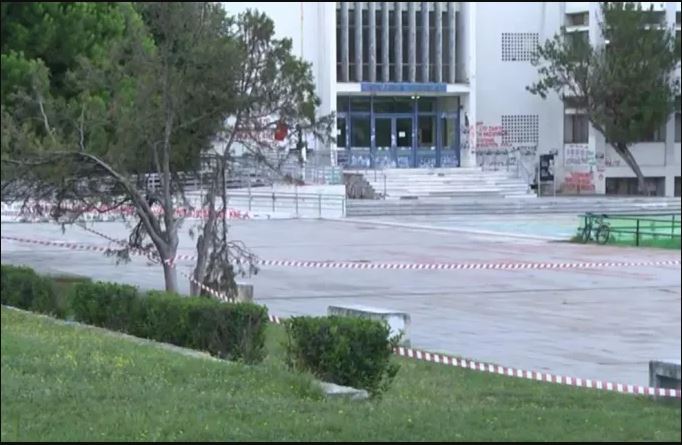 Πυροβολισμοί στο ΑΠΘ