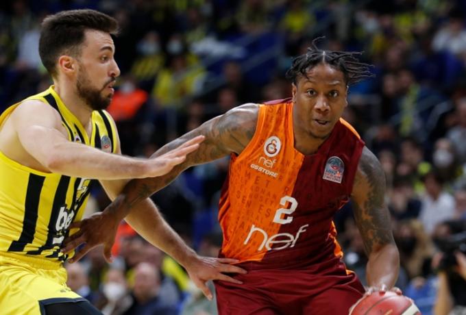 Ολυμπιακός: Προβάρει τα «ερυθρόλευκα» ο Κάνααν