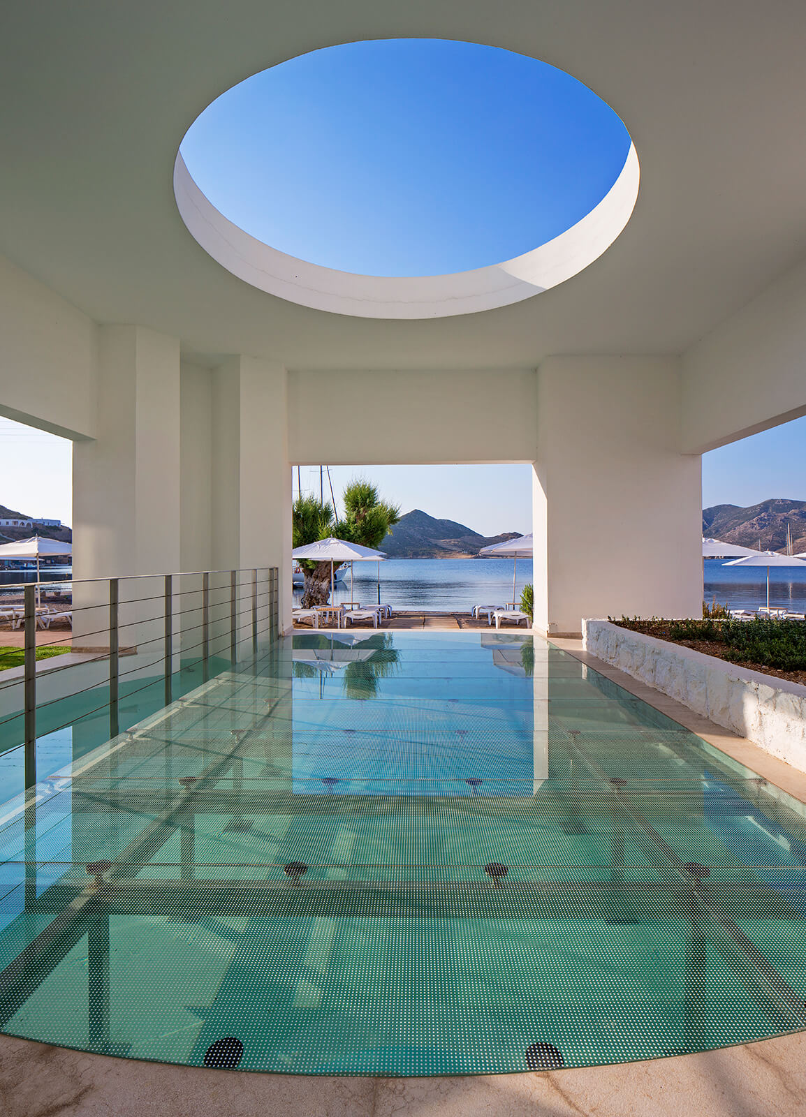 PATMOS AKTIS SUITES & SPA  Μοναδικό Καταφύγιο 5 αστέρων