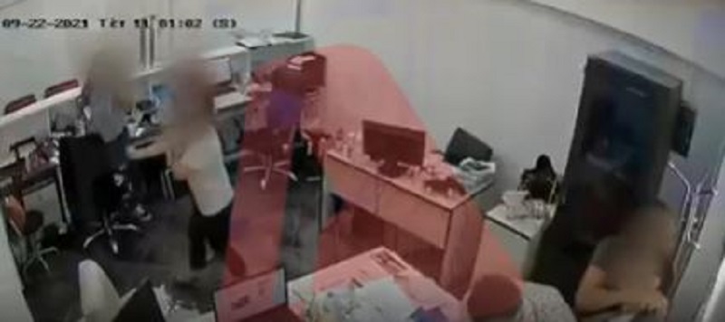 επίθεση εταιρεία