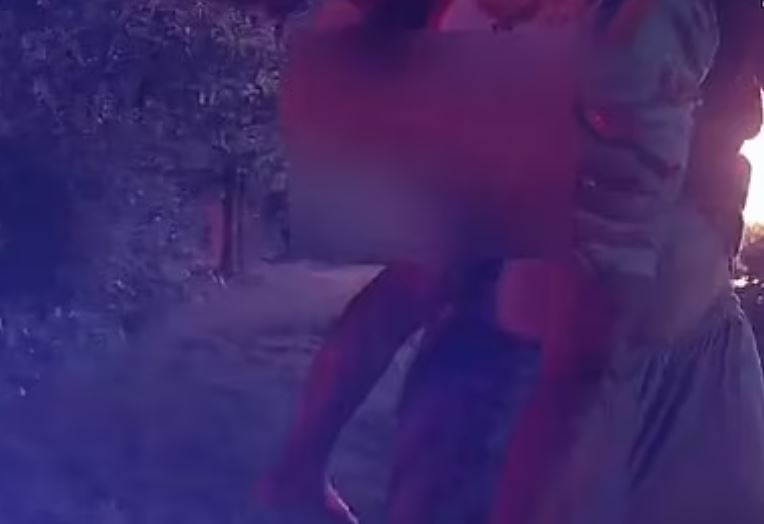 Ιντιάνα - έσωσε παιδιά από φωτιά