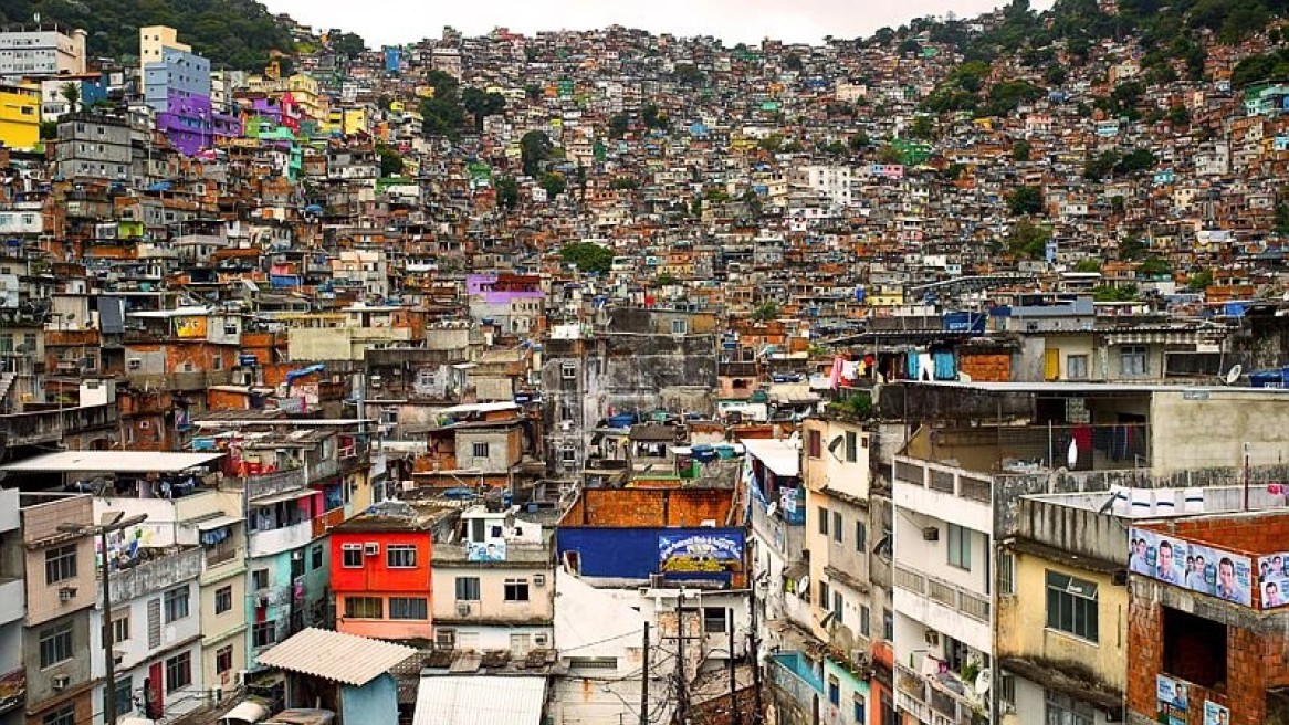 Βραζιλία: 18 νεκροί σε επιχείρηση της αστυνομίας σε φαβέλα του Ρίο ντε Τζανέιρο