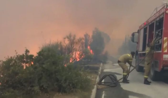 φωτιά- Πεντέλη