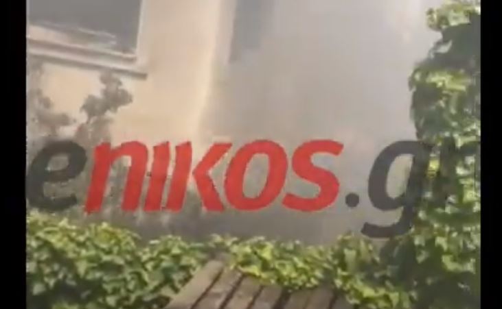 Φωτιά στην Παλλήνη- σπίτι