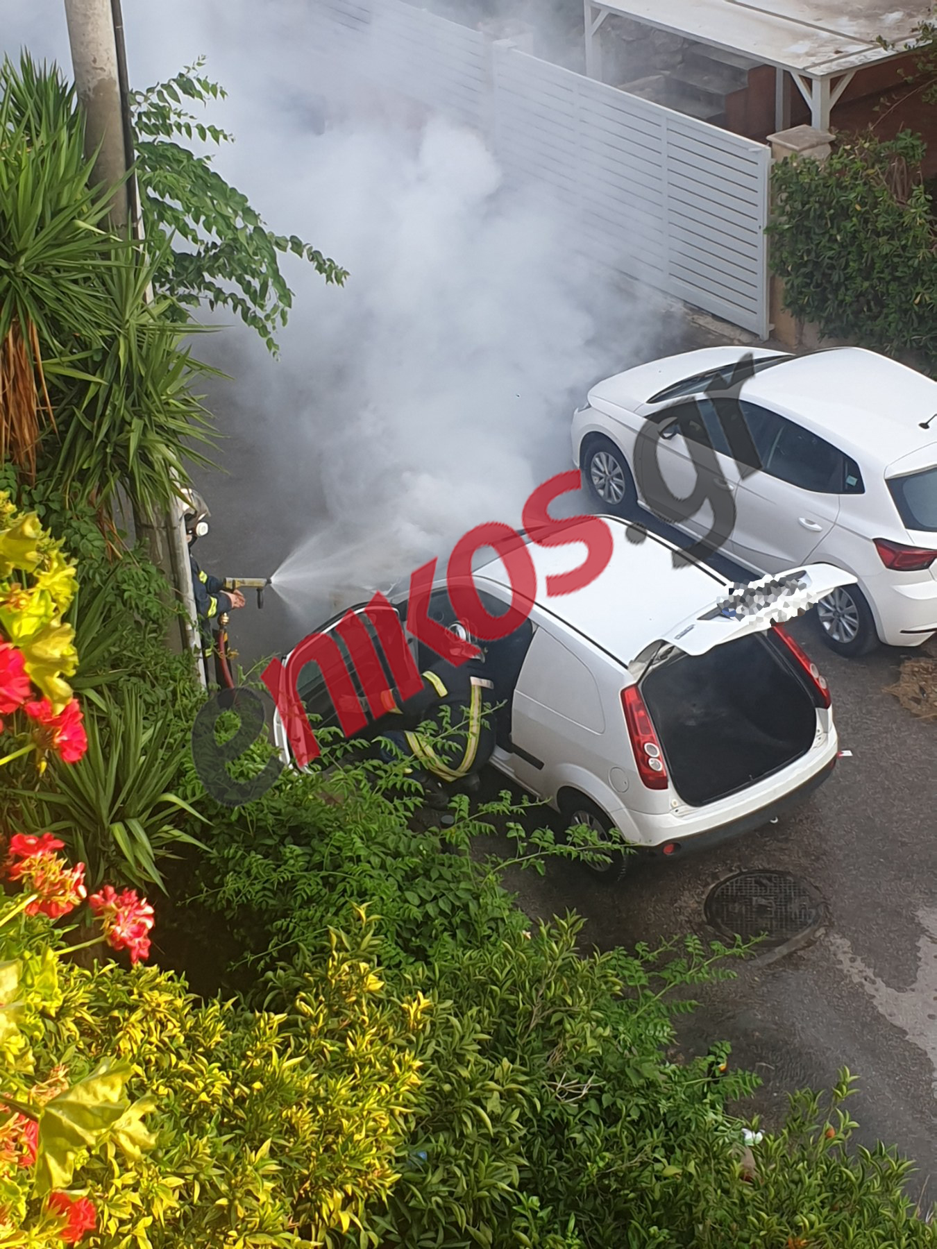 Φωτιά σε αυτοκίνητο στην Αγία Παρασκευή