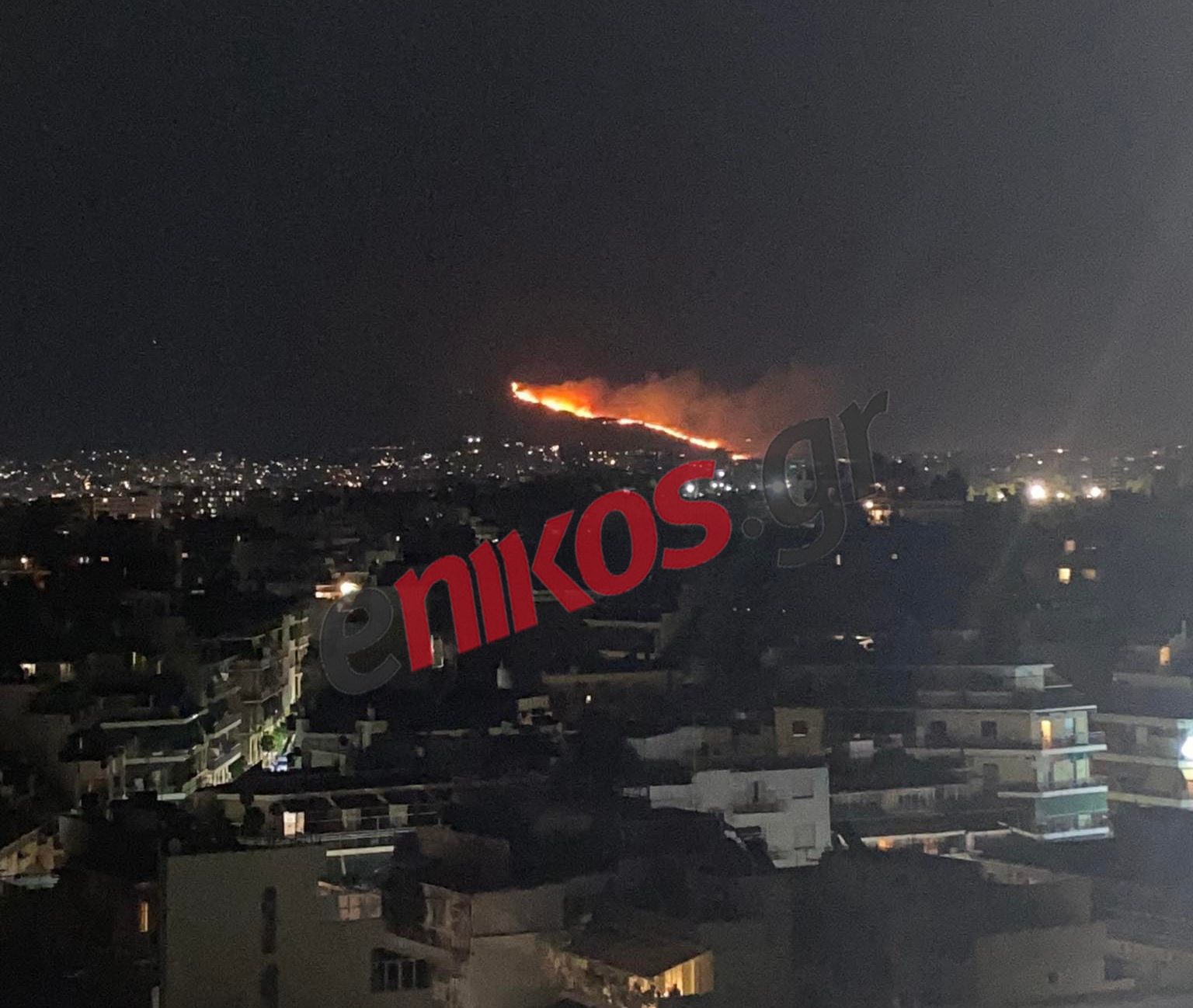 Φωτιά Πεντέλη από Ζωγράφου