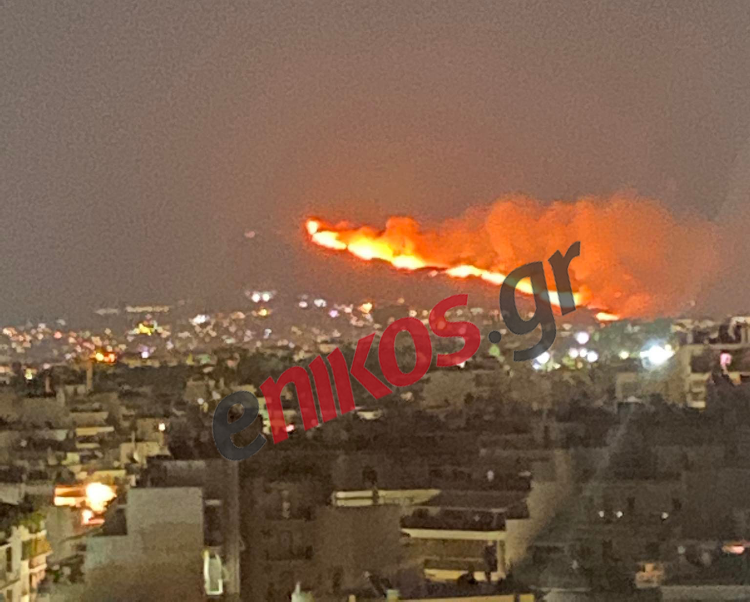 Φωτιά Πεντέλη από Ζωγράφου