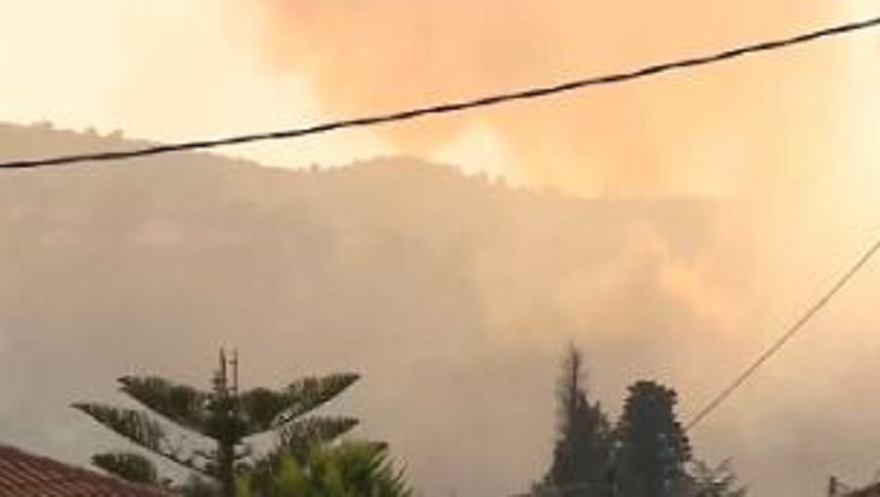 φωτιά Πύργος