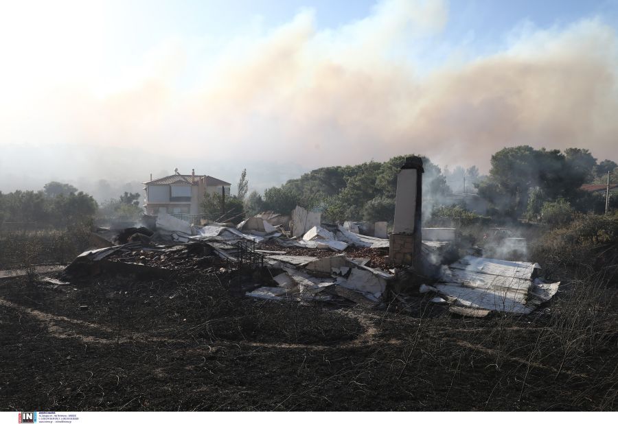 Φωτιά στην Πεντέλη