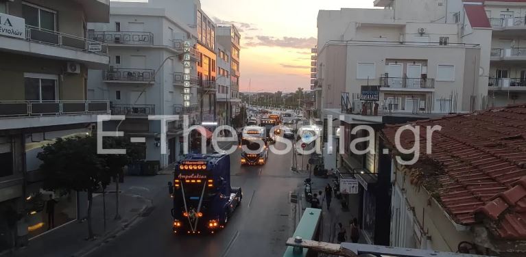 Σείστηκε ο Βόλος από τις κόρνες – Ο γάμος με τις… νταλίκες