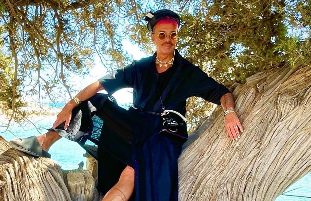 Λάκης Γαβαλάς