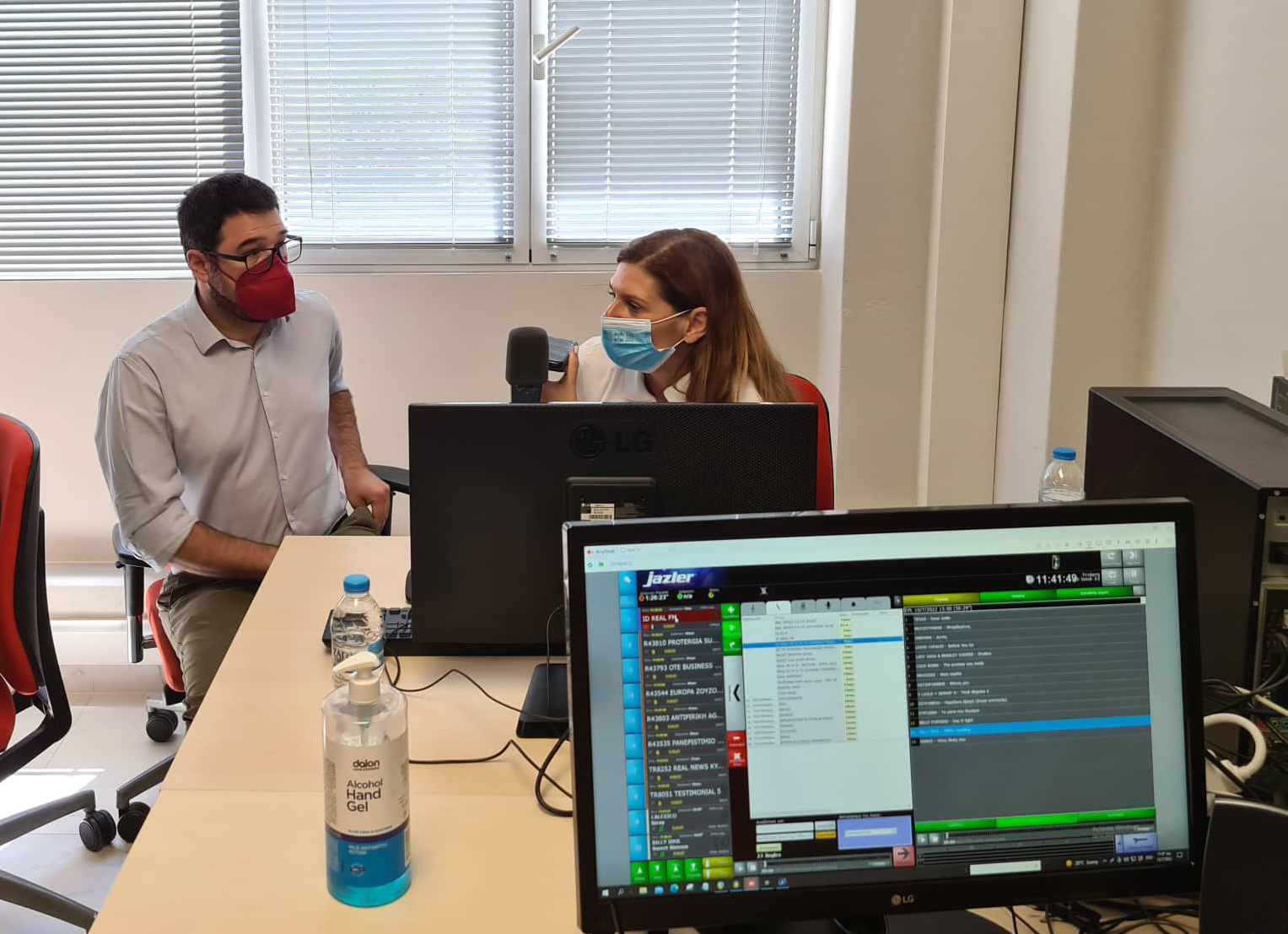 Νάσος Ηλιόπουλος: Αποτρόπαια η επίθεση στο Real Group – Θα μπορούσε να έχει καταλήξει με την απώλεια ανθρώπινης ζωής