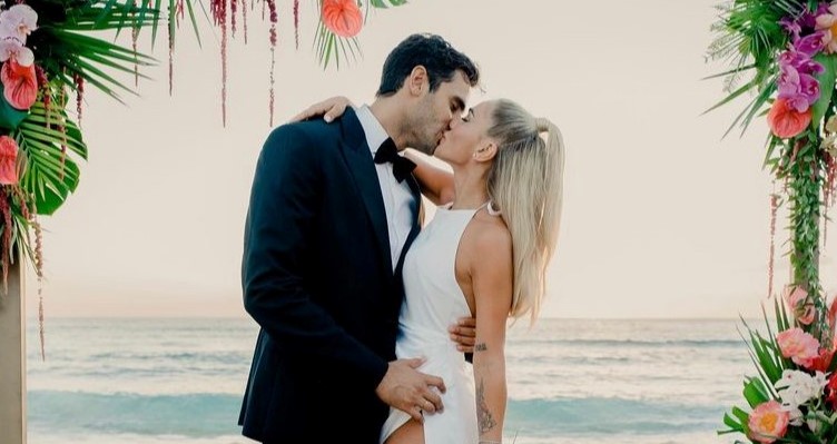 Κόνι Μεταξά: Το κλάμα στην αγκαλιά της μητέρας της πριν από το γάμο