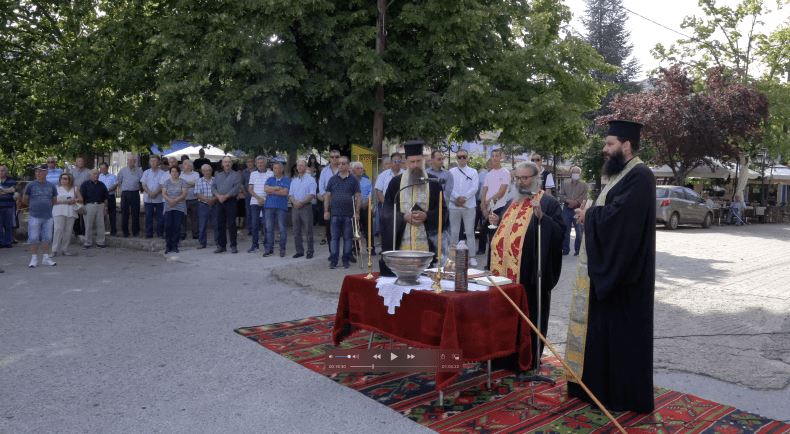 Κοζάνη: Αποχαιρέτησαν τα… γίδια και τα πρόβατα με κλαρίνα, χάλκινα και ευχές