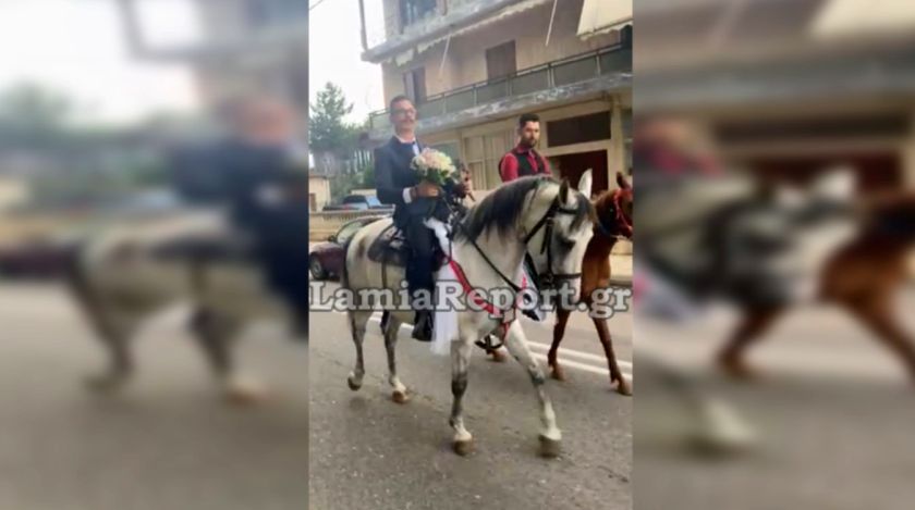 Λιανοκλάδι Γάμος Άλογο