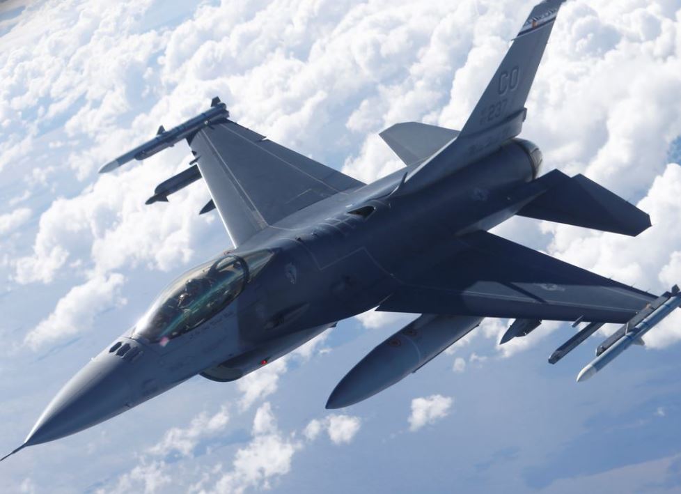 Ενόχληση Ακάρ για το “μπλόκο” στα F-16: Η Άγκυρα ελπίζει ότι οι ΗΠΑ δεν θα παίξουν το “παιχνίδι” κάποιων