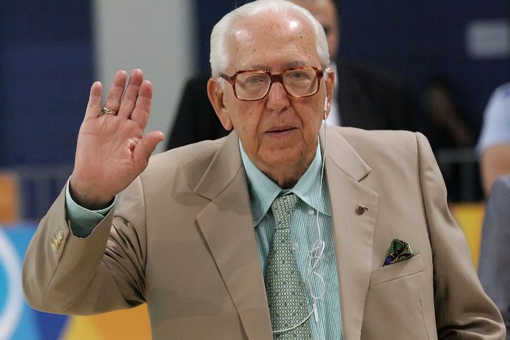 Ο Αχιλλέας Μακρόπουλος