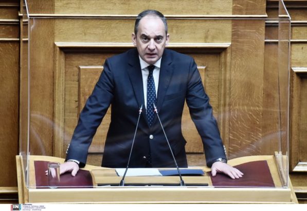 Γιάννης Πλακιωτάκης