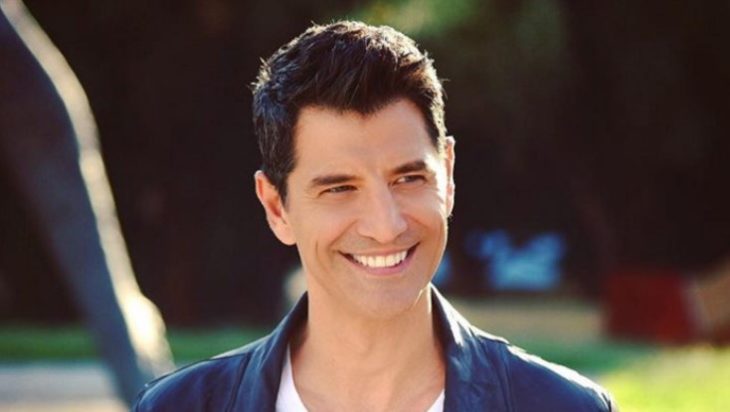 Σάκης Ρουβάς