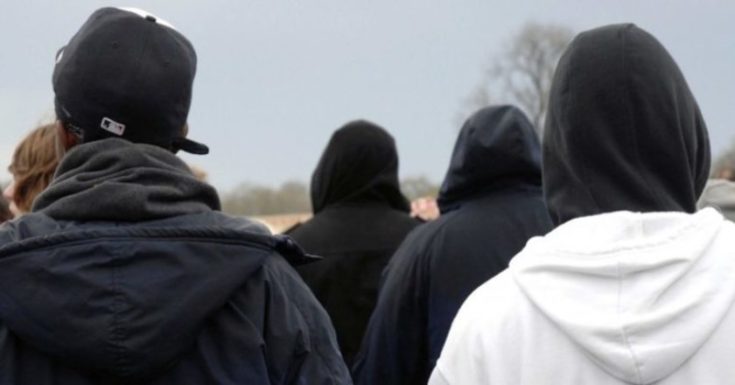 συμμορίες ανηλίκων